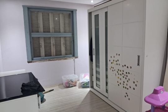 Quarto de apartamento à venda com 3 quartos, 90m² em São Geraldo, Porto Alegre