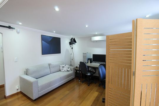 Sala de casa para alugar com 3 quartos, 205m² em Jardim Jussara, São Paulo