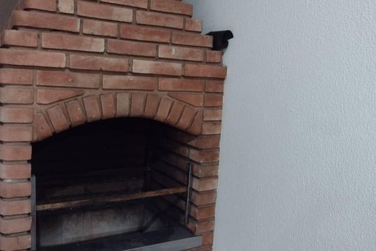 Área externa de casa à venda com 4 quartos, 288m² em Horto Santo Antonio, Jundiaí