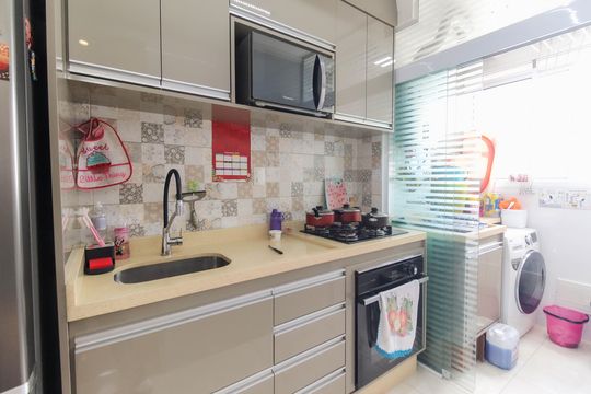 Cozinha de apartamento à venda com 2 quartos, 52m² em Vila Santana, São Paulo