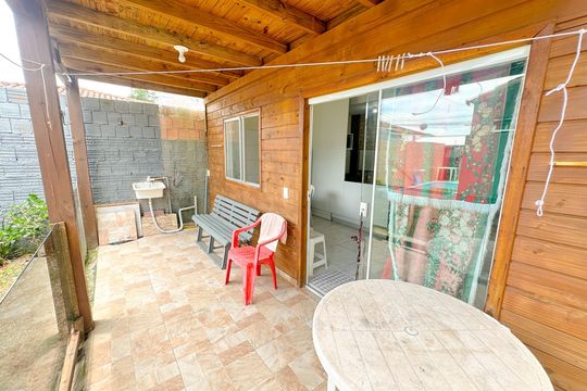 Área externa de casa para alugar com 2 quartos, 75m² em Ingleses, Florianópolis