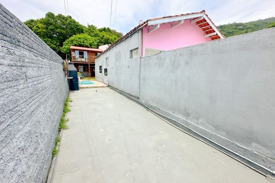 Garagem de casa para alugar com 2 quartos, 75m² em Ingleses, Florianópolis