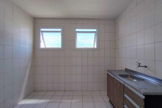 Cozinha de apartamento para alugar com 2 quartos, 63m² em Vila Nova, Novo Hamburgo