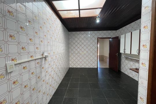 Casa à venda com 4 quartos, 150m² em Jardim Pedreira, São Paulo