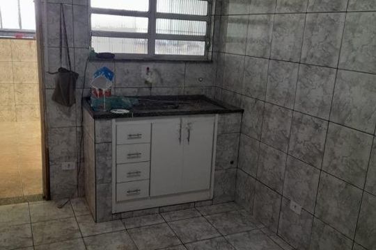 Casa à venda com 1 quarto, 150m² em Santa Amelia, Diadema