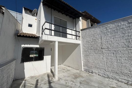 Casa à venda com 2 quartos, 70m² em Fazenda São Borja, São Leopoldo
