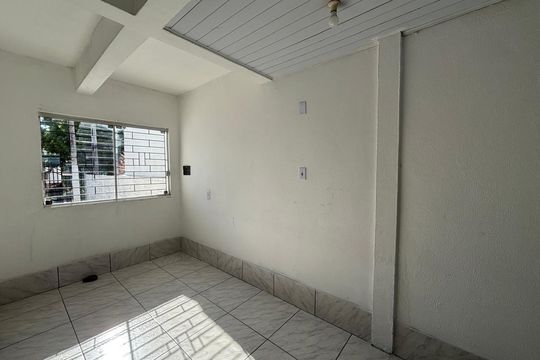 Casa à venda com 2 quartos, 70m² em Fazenda São Borja, São Leopoldo