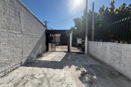 Casa à venda com 2 quartos, 70m² em Fazenda São Borja, São Leopoldo
