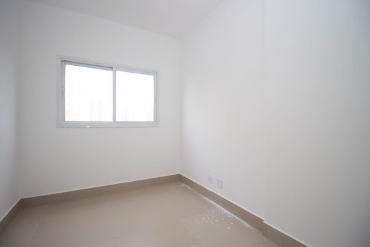 Quarto de apartamento para alugar com 2 quartos, 60m² em Qi 416, Brasília