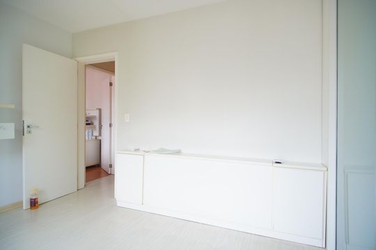 Quarto 1 de apartamento para alugar com 3 quartos, 90m² em Floresta, Porto Alegre