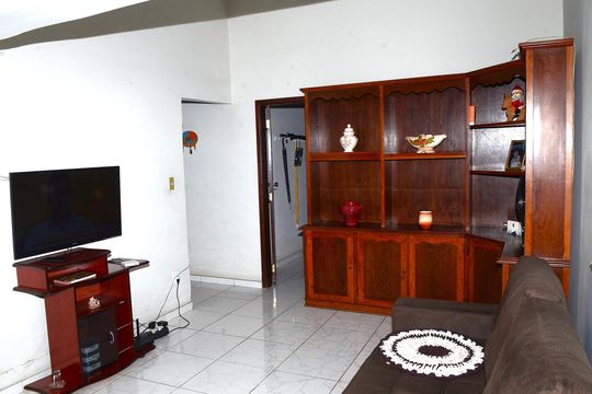Casa à venda com 3 quartos, 360m² em Dom Silverio, Belo Horizonte