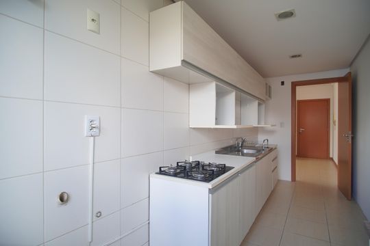 Cozinha de apartamento à venda com 2 quartos, 64m² em Centro, São Leopoldo
