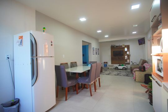 Cozinha de casa à venda com 2 quartos, 150m² em Santo Andre, São Leopoldo