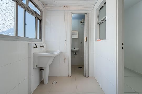 Área de Serviço de apartamento para alugar com 3 quartos, 73m² em Vila Monumento, São Paulo