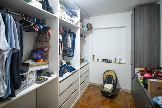 Quarto 2 de casa à venda com 3 quartos, 190m² em Parque Fongaro, São Paulo