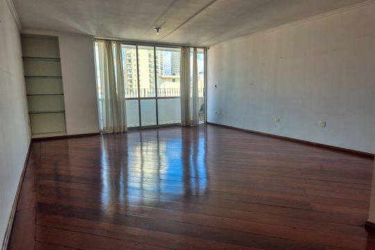 Apartamento à venda com 3 quartos, 182m² em Santa Cecilia, São Paulo