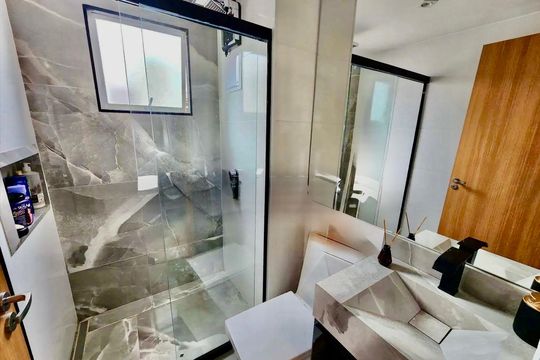 Banheiro Social de apartamento para alugar com 2 quartos, 48m² em Santa Cruz, Belo Horizonte