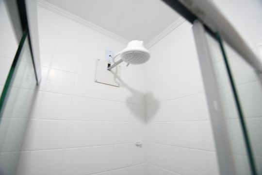 Banheiro de apartamento à venda com 3 quartos, 72m² em Jardim Flamboyant, Campinas