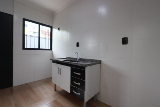 Cozinha de apartamento para alugar com 1 quarto, 38m² em Jardim Aricanduva, São Paulo