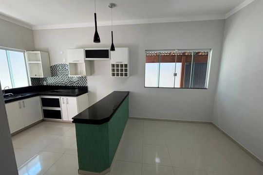 Cozinha de casa para alugar com 4 quartos, 200m² em Alto Umuarama, Uberlândia