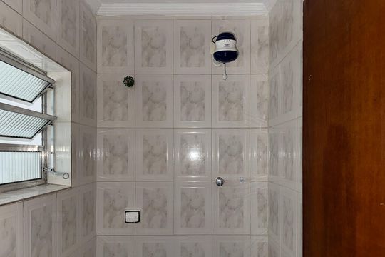 Banheiro da Suíte - Edícula de casa à venda com 4 quartos, 180m² em Jardim do Mar, São Bernardo do Campo