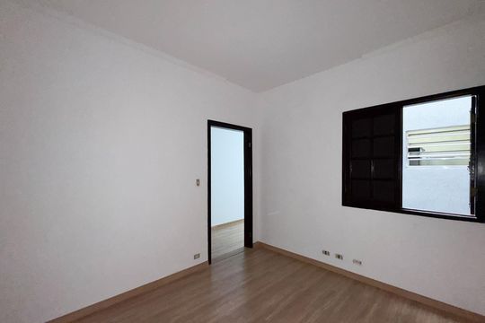 Quarto  de casa à venda com 4 quartos, 180m² em Jardim do Mar, São Bernardo do Campo