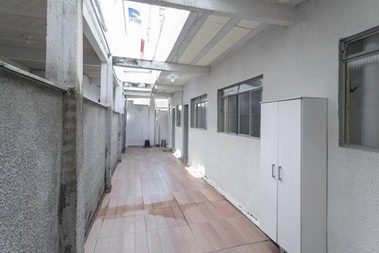 Quintal de casa para alugar com 2 quartos, 85m² em Glória, Belo Horizonte