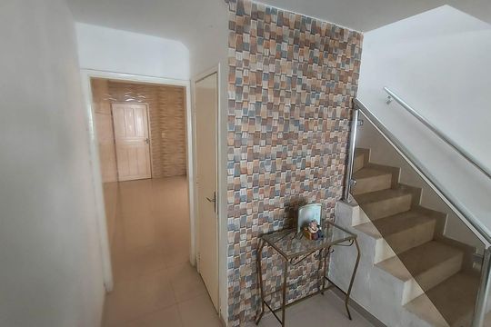 Sala de casa à venda com 3 quartos, 90m² em Cursino, São Paulo