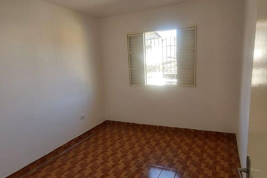 Quarto de casa à venda com 3 quartos, 90m² em Cursino, São Paulo