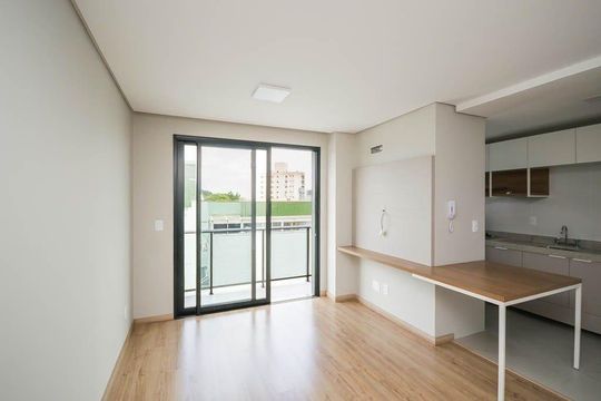 Sala de apartamento para alugar com 1 quarto, 47m² em Menino Deus, Porto Alegre