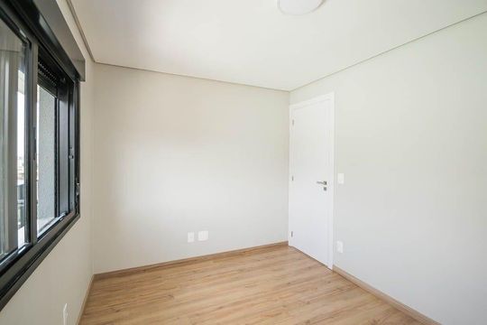 Quarto de apartamento para alugar com 1 quarto, 47m² em Menino Deus, Porto Alegre