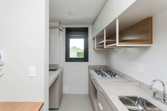 Cozinha de apartamento para alugar com 1 quarto, 47m² em Menino Deus, Porto Alegre