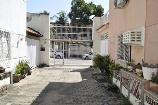 Casa de Condomínio à venda com 2 quartos, 88m² em Encantado, Rio de Janeiro