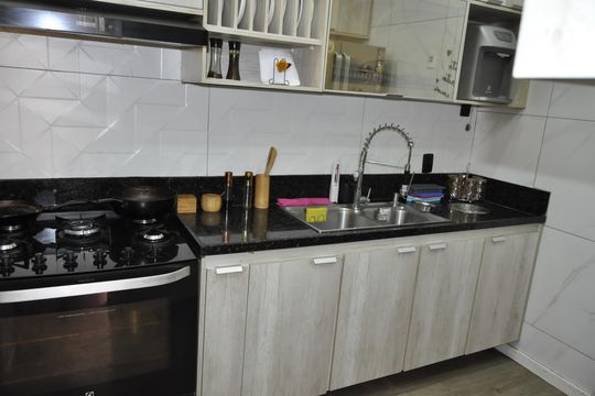 Casa de Condomínio à venda com 2 quartos, 88m² em Encantado, Rio de Janeiro