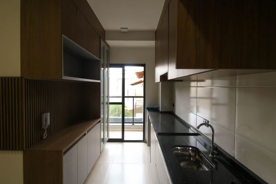 Cozinha de apartamento para alugar com 2 quartos, 45m² em Vila Fernandes, São Paulo