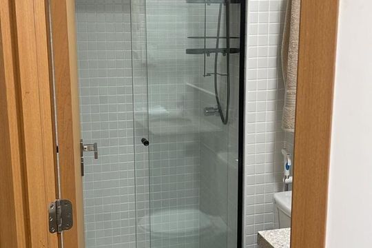 Banheiro de apartamento para alugar com 1 quarto, 19m² em Amaralina, Salvador
