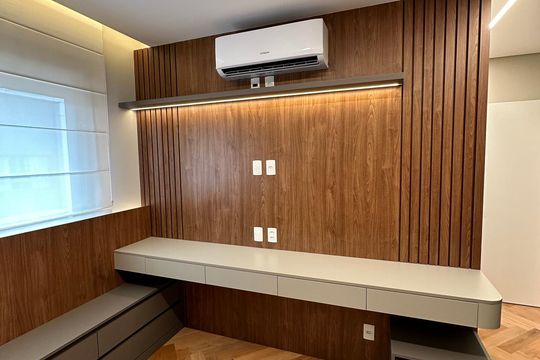 Quarto de apartamento à venda com 4 quartos, 230m² em Pinheiros, São Paulo