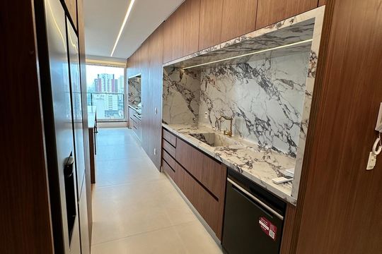 Cozinha de apartamento à venda com 4 quartos, 230m² em Pinheiros, São Paulo