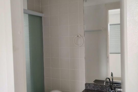 Banheiro de apartamento à venda com 3 quartos, 67m² em Jardim Ipaussurama, Campinas
