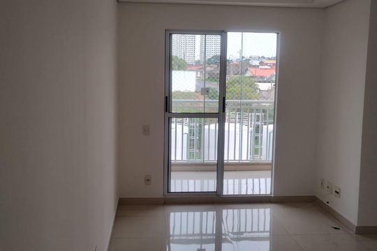 Sala de apartamento à venda com 3 quartos, 67m² em Jardim Ipaussurama, Campinas
