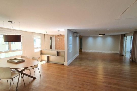 Apartamento à venda com 4 quartos, 310m² em Santo Amaro, São Paulo