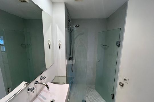 Banheiro de apartamento para alugar com 1 quarto, 70m² em Vila Suzana, São Paulo