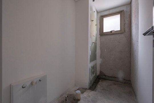 Banheiro de apartamento à venda com 4 quartos, 213m² em Cerqueira César, São Paulo