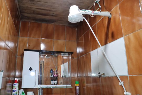 Casa para alugar com 2 quartos, 100m² em Vila Olinda, Embu das Artes