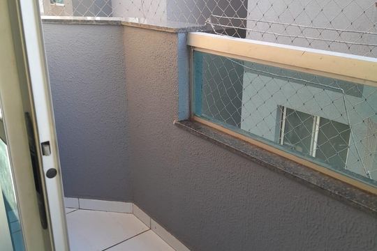 Sacada de apartamento para alugar com 2 quartos, 60m² em Laranjeiras, Uberlândia