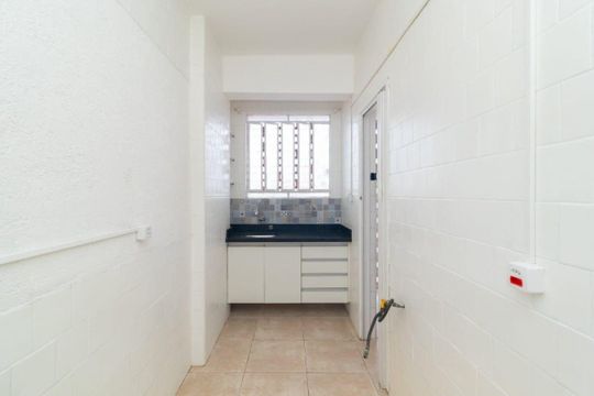 Cozinha de apartamento para alugar com 2 quartos, 80m² em Cidade Baixa, Porto Alegre