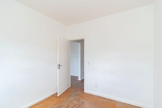 Quarto 1 de apartamento para alugar com 2 quartos, 80m² em Cidade Baixa, Porto Alegre