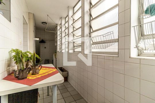 Área de serviço de apartamento à venda com 3 quartos, 182m² em Santa Cecilia, São Paulo