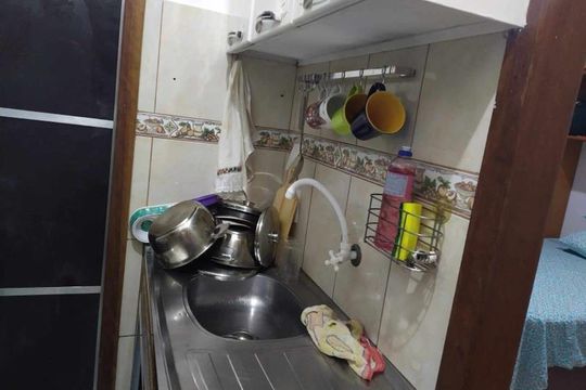 Cozinha de apartamento à venda com 1 quarto, 27m² em Centro Histórico, Porto Alegre