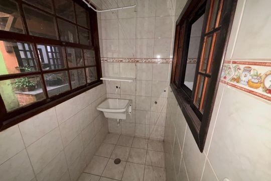 Casa de Condomínio para alugar com 2 quartos, 90m² em Sapê, Niterói